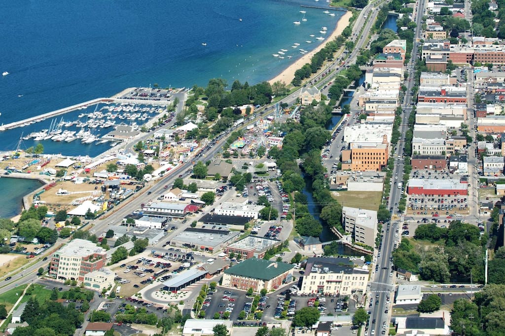 Trendy Condo by the GT Commons Integrity Property Holdings